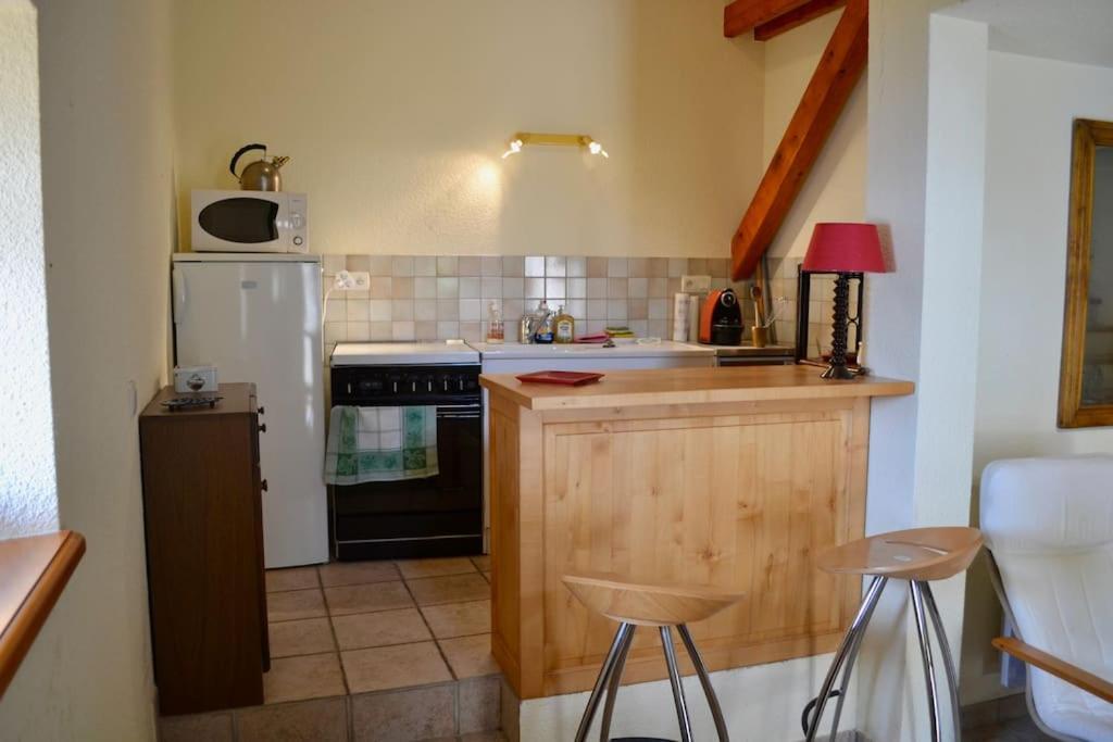 Cottage Calme Et Reposant En Pleine Nature Reilhac  Exterior photo